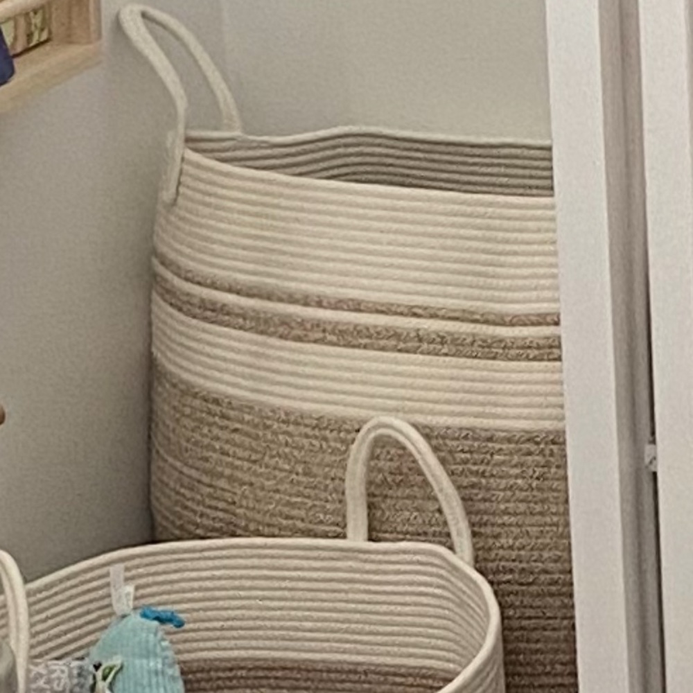 XL laundry basket NWT - Picture 2 of 2